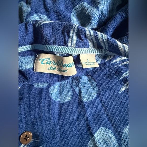 Carribean Silk Blend Hawaiian Shirt Mens L Royal Blue Hibiscus Beach Button Up - Picture 2 of 3